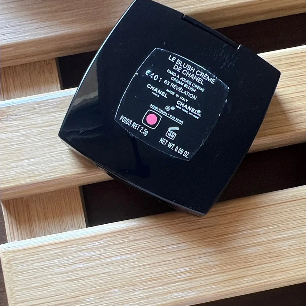 🎈HOT DEAL Makeup bundle, DIOR, Chanel, Clinique - Picture 5 of 6